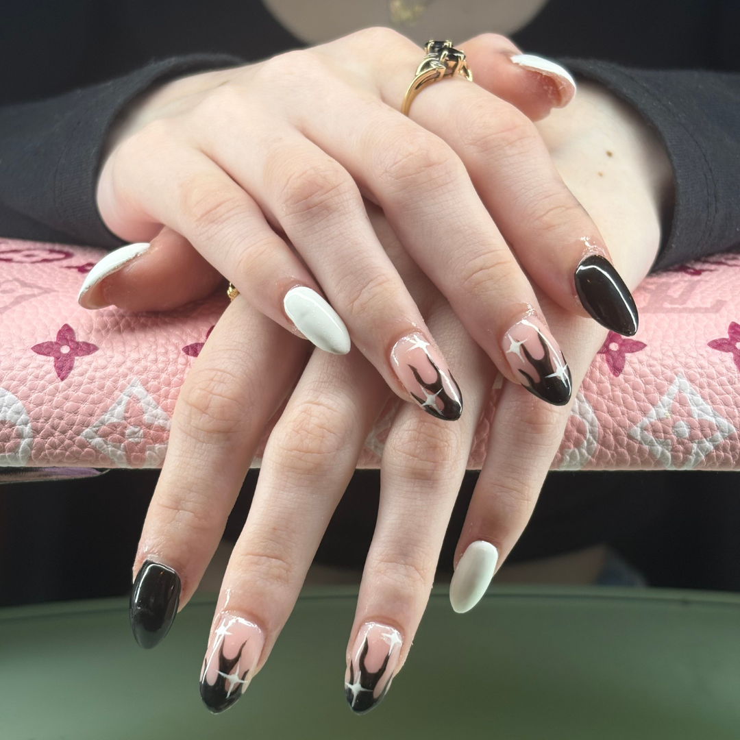 abbie nails (1)